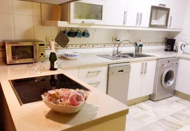 Paque Santiago III Apartment อาโรนา ภายนอก รูปภาพ